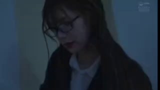 VBF00年白天落地窗露出做爱后入叫声骚