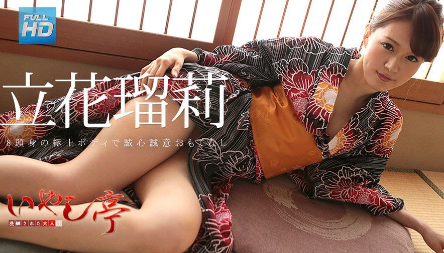 最近開始在意變成熟女豐滿體型的岳母的羞恥模樣讓我勃起了